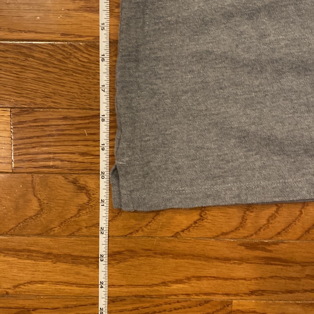 Grey polo - Picture 2 of 7
